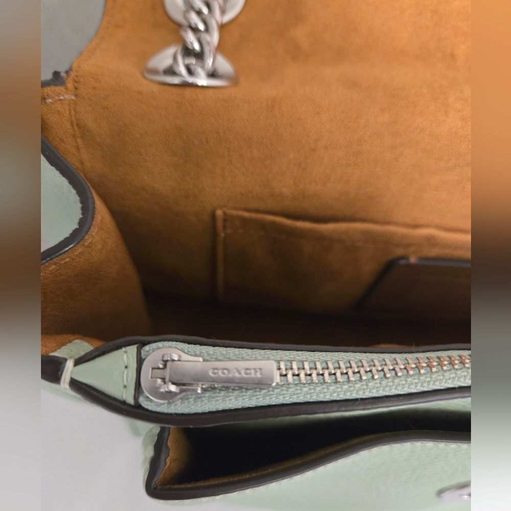 Coach 2023 Klare Chain Crossbody 25 Pistachio Leather Bag - Picture 9 of 16